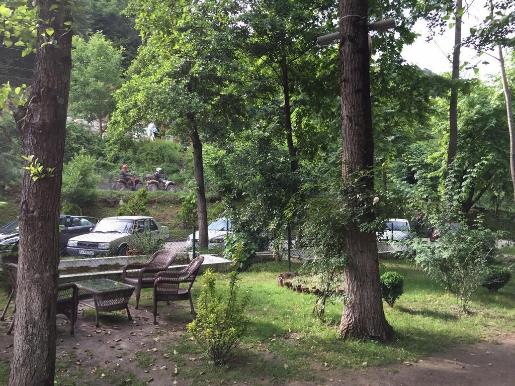 Asina Motel Сапанджа Екстериор снимка